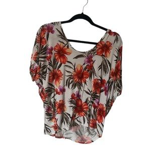 Cha cha vente Hawaiian women’s shirt size large.